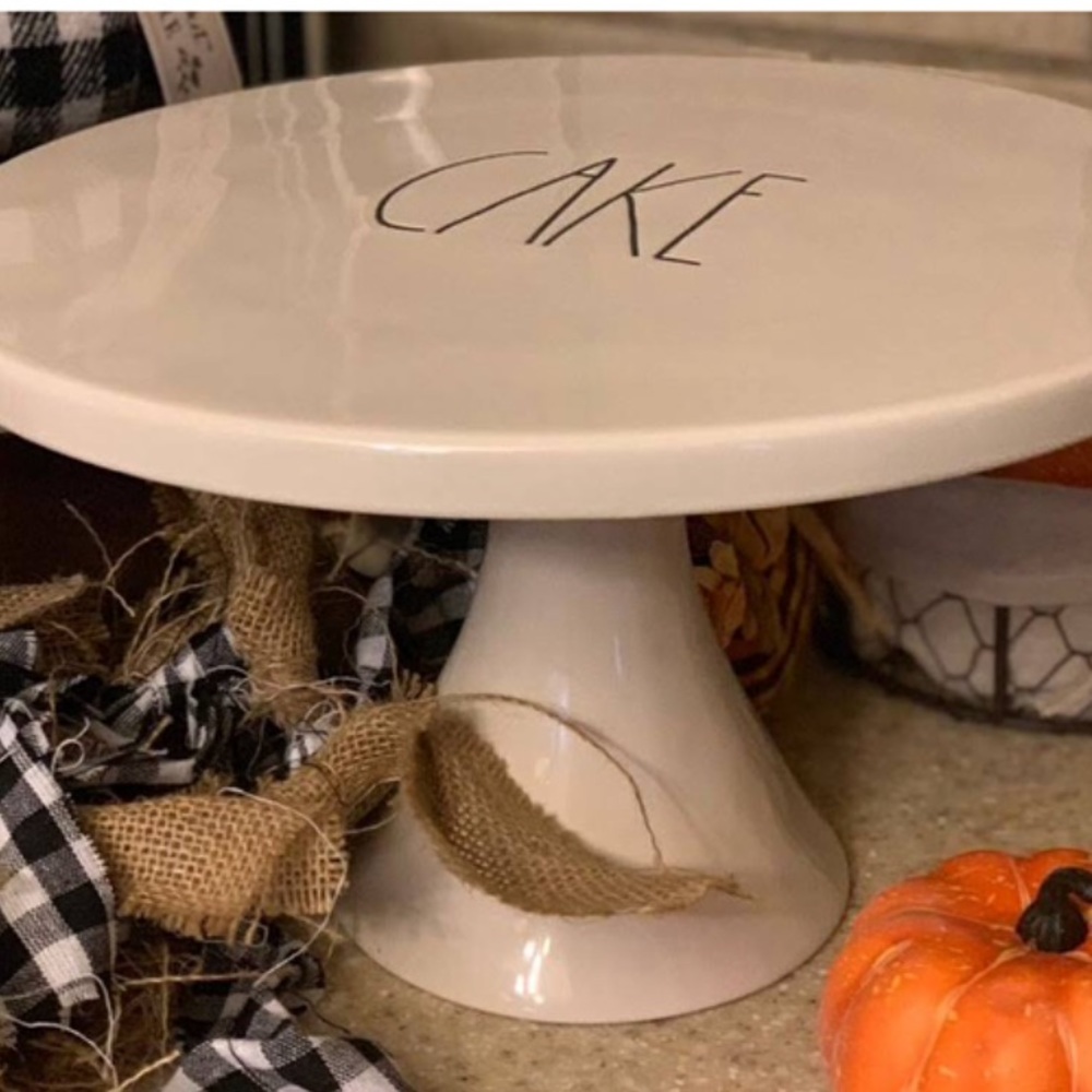 RAE DUNN CAKE STAND